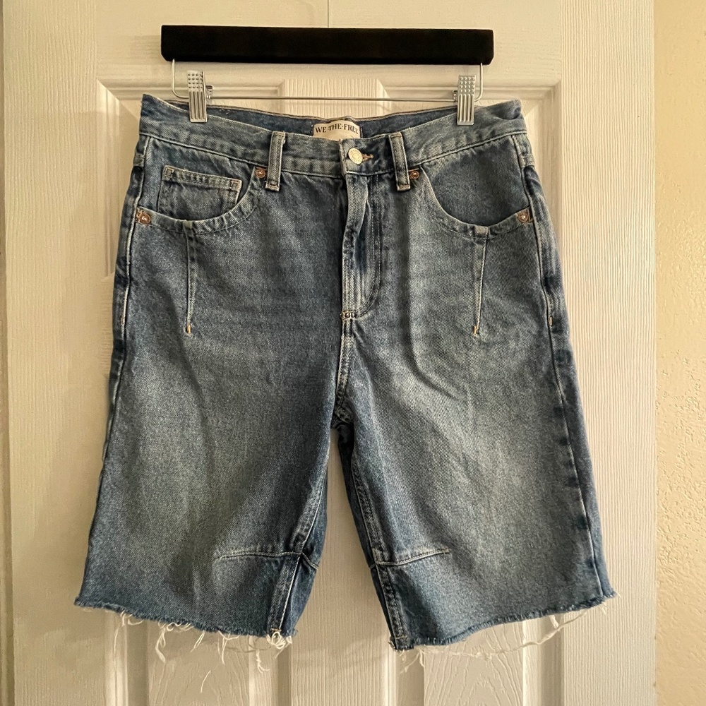 Free People “We The Free” Ghost Town High Rise Long Short — Size 28